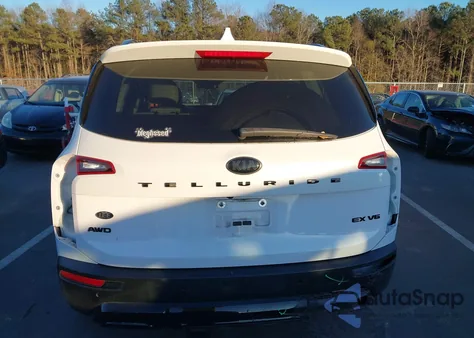 2021 Kia Telluride Ex z USA, uszkodzony, nr VIN 5XYP3DHC8MG147145